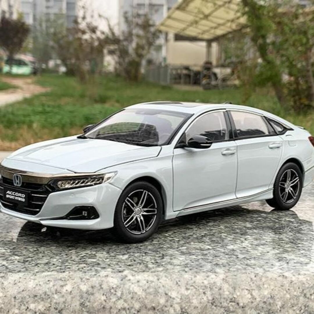 ミニカー 1/18 ホンダ アコード ACCORD 2022 ホワイトミニカー