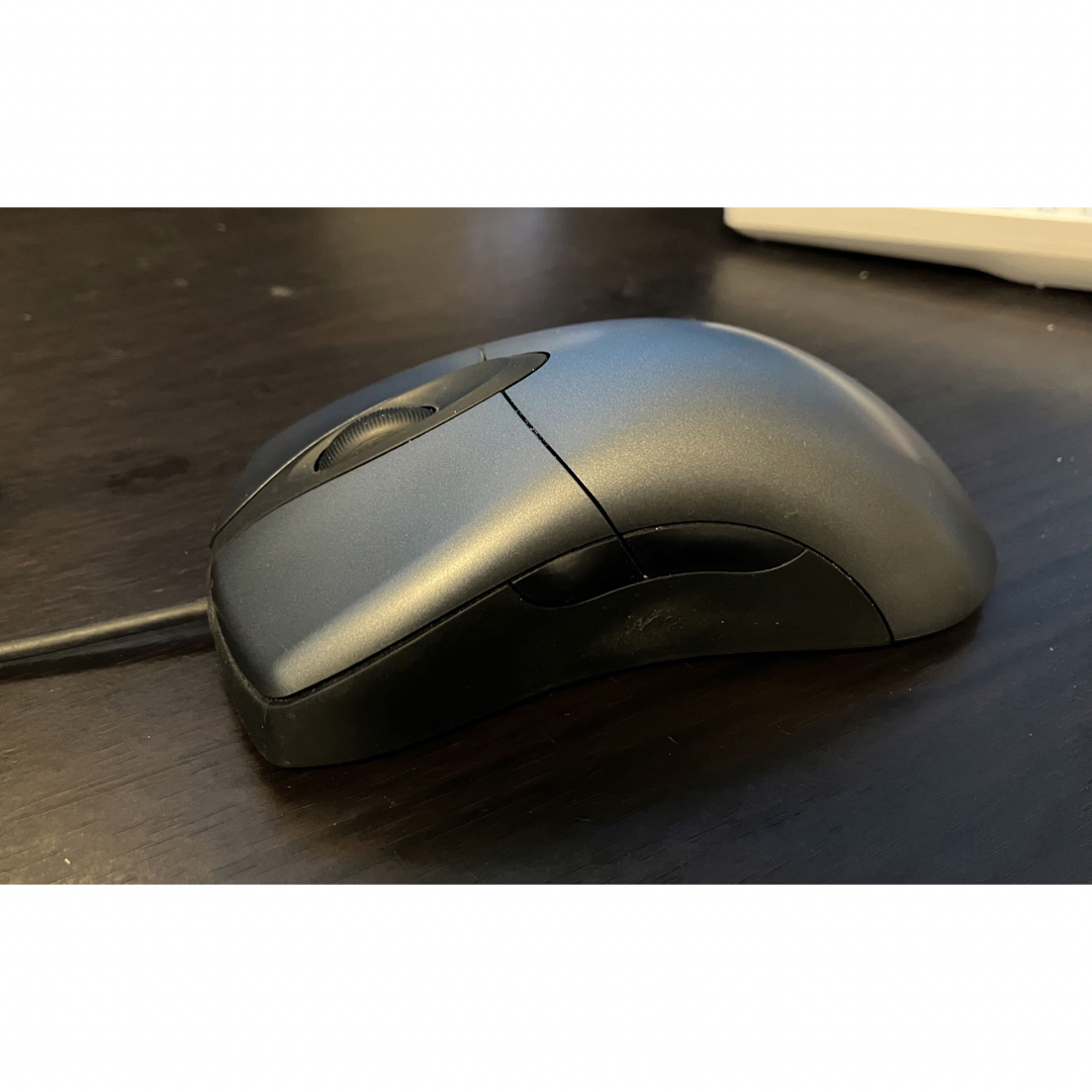 Microsoft(マイクロソフト)のMicrosoft Classic IntelliMouse (PCマウス) スマホ/家電/カメラのPC/タブレット(PC周辺機器)の商品写真