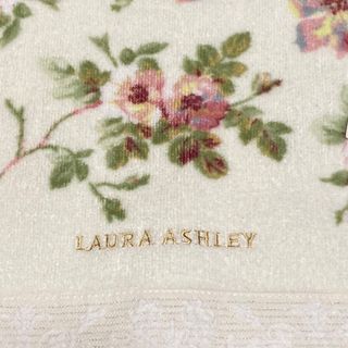 ローラアシュレイ(LAURA ASHLEY)の新品☆ローラアシュレイ フェイスタオル アンジェリカ☆バラ アイボリー(タオル/バス用品)