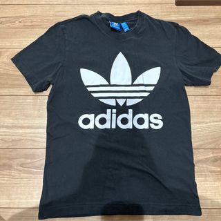 アディダス(adidas)のadidas ロゴTシャツ(Tシャツ/カットソー(半袖/袖なし))