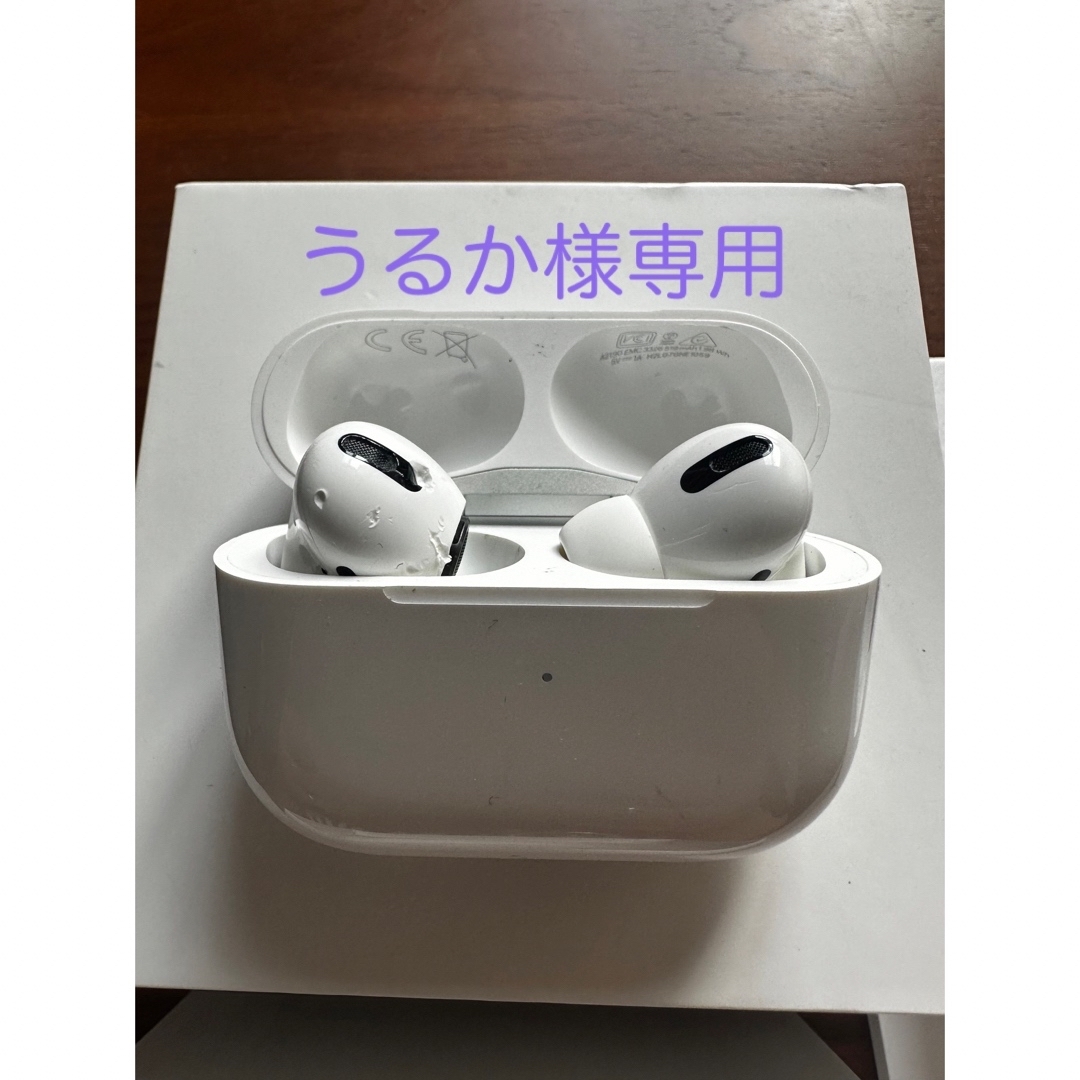 Apple(アップル)のAirPods pro 第1世代 ジャンク ケースのみ使用可 スマホ/家電/カメラのオーディオ機器(ヘッドフォン/イヤフォン)の商品写真