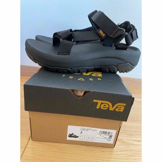 テバ(Teva)の新品◾️テバ◾️Teva◾️ハリケーン◾️アンプソール◾️厚底◾️24(サンダル)