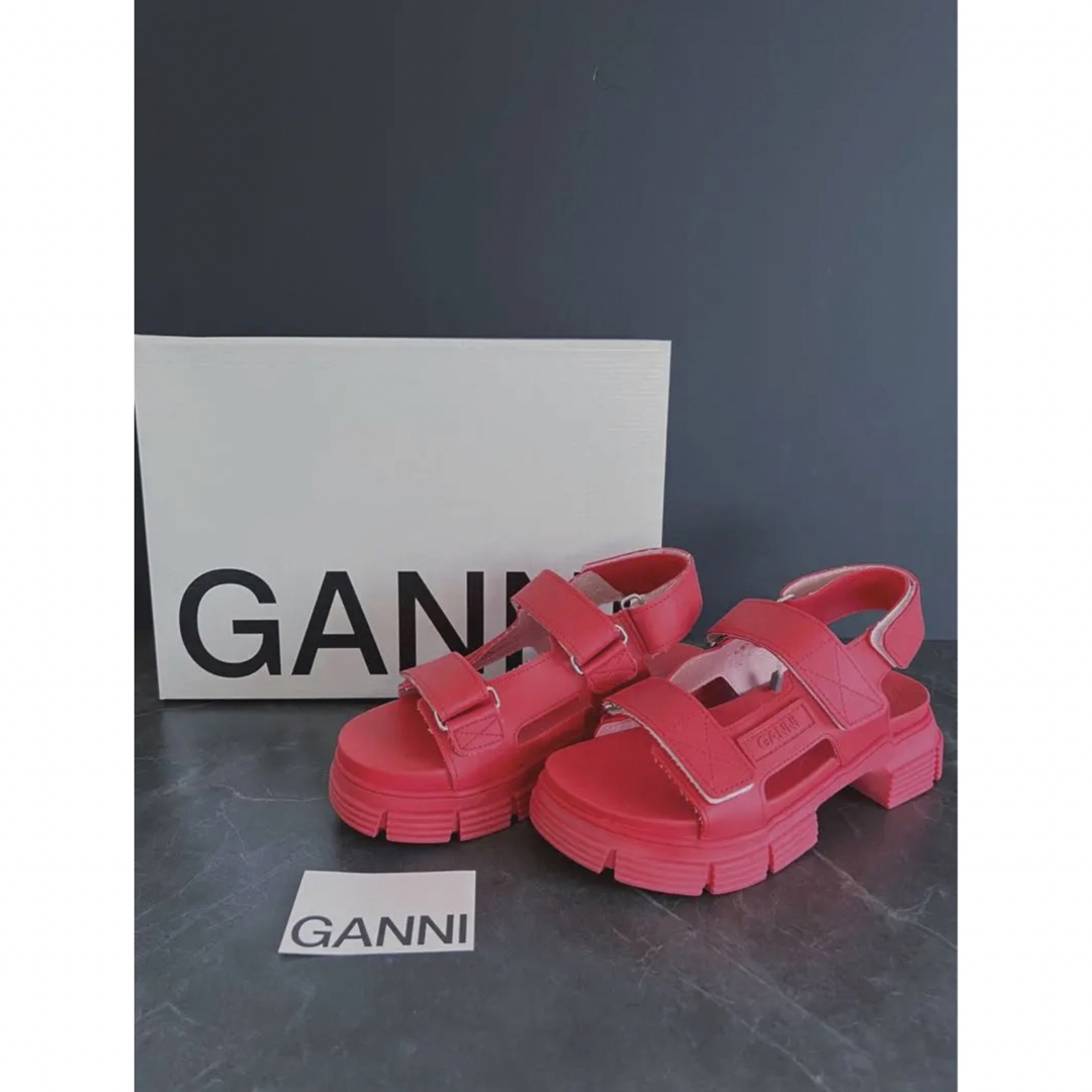 TOMORROWLAND - 【新品】GANNI/ガニー ラバーサンダル 赤 24㎝の通販