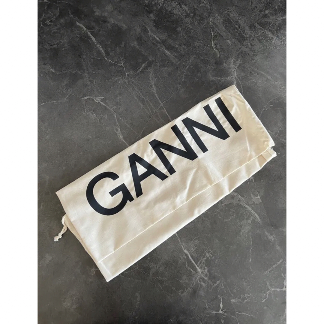 【新品】GANNI／ガニー　ラバーサンダル　赤　24㎝SARISARI_STORE