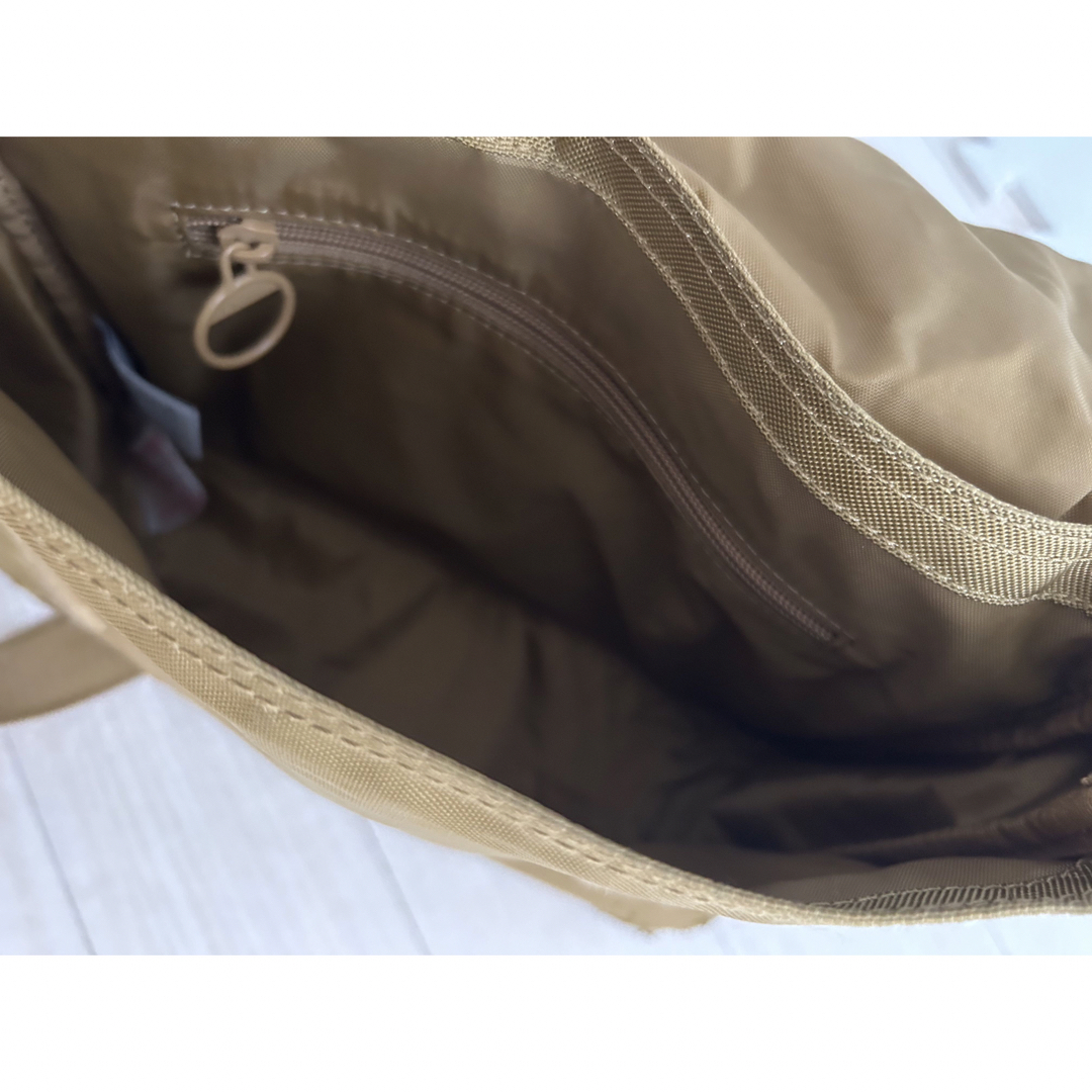 Supreme(シュプリーム)の【中古品】Supreme Lacoste small messenger bag メンズのバッグ(メッセンジャーバッグ)の商品写真