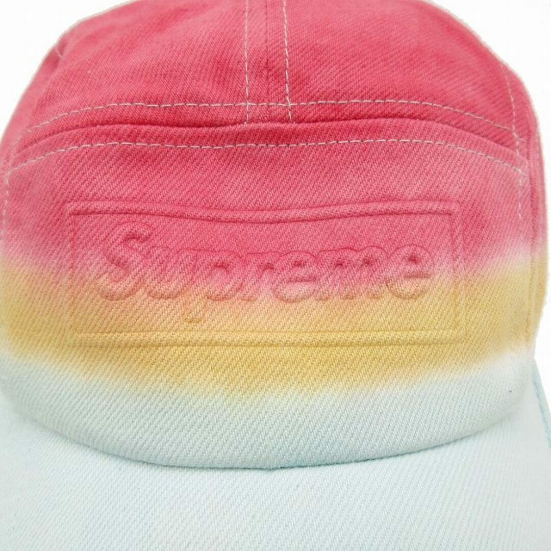 Supreme(シュプリーム)の20SS シュプリーム エンボス デニム キャンプ キャップ ロゴ HE7 メンズの帽子(キャップ)の商品写真