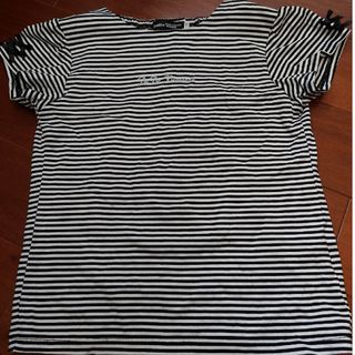 ベベ(BeBe)のBeBe　Tシャツ 【130】(Tシャツ/カットソー)