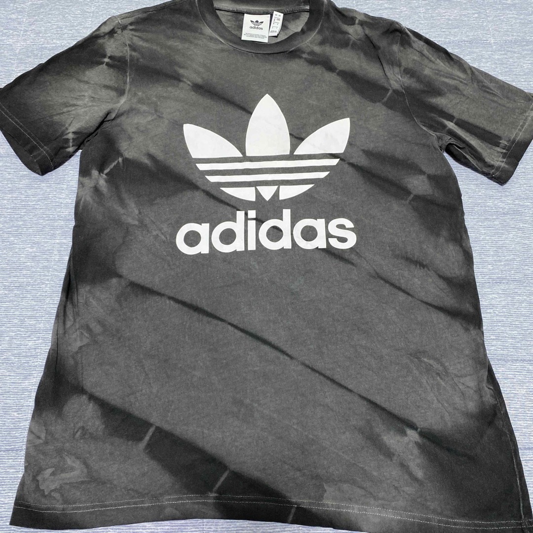 adidas(アディダス)のadidas Tシャツ メンズのトップス(Tシャツ/カットソー(半袖/袖なし))の商品写真