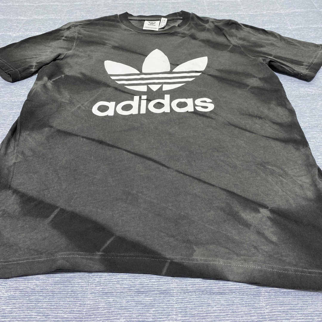 adidas(アディダス)のadidas Tシャツ メンズのトップス(Tシャツ/カットソー(半袖/袖なし))の商品写真