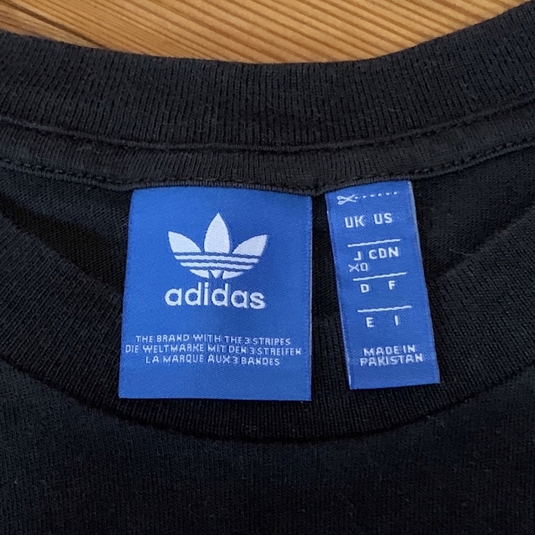 adidas(アディダス)のadidas Tシャツ(黒) メンズのトップス(Tシャツ/カットソー(半袖/袖なし))の商品写真