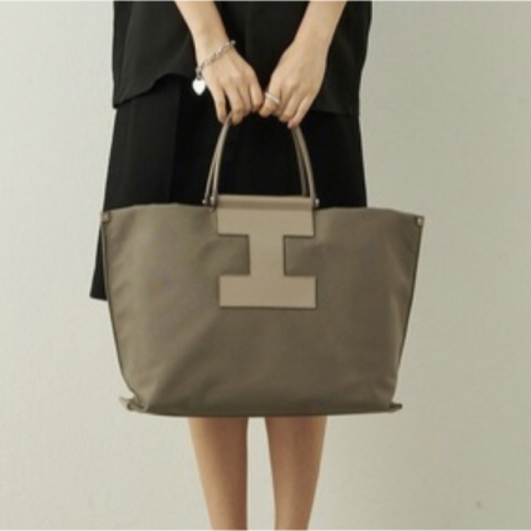 再入荷 IACUCCI イアクッチ ソルベット トート L | www.kinderpartys.at