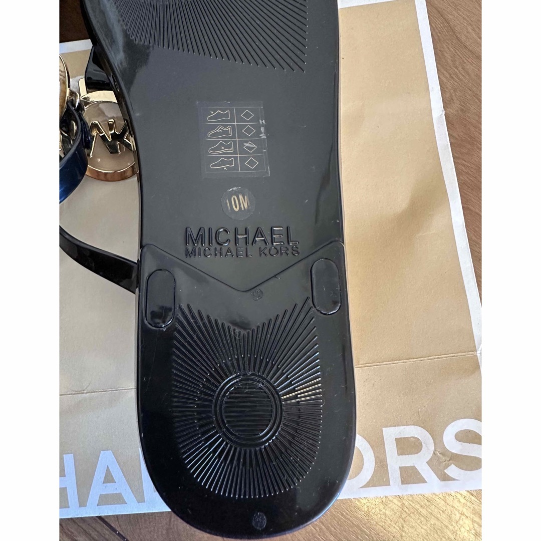 Michael Kors(マイケルコース)の未使用MICHAEL KORS マイケルコース　トングサンダル　ラストワン レディースの靴/シューズ(サンダル)の商品写真