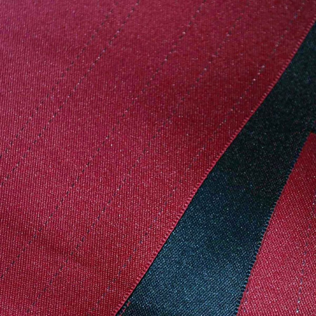 日本製 グラデーション 浴衣帯 リバーシブル ラメ入 ぼかし ゆかた帯 赤×黒 レディースの水着/浴衣(浴衣帯)の商品写真