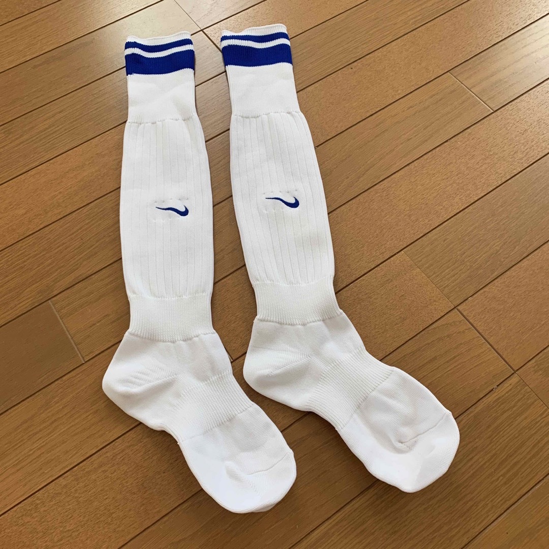 NIKE NIKE サッカーソックス 21〜23cmの通販 by あゆ's shop｜ナイキならラクマ