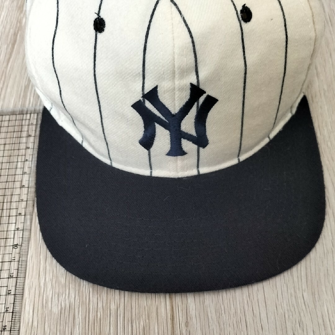 MLB(メジャーリーグベースボール)の90s  MLB  NYスナップバックキャップ メンズの帽子(キャップ)の商品写真