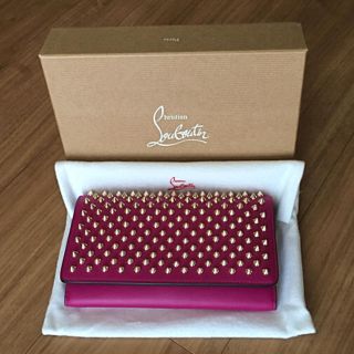 クリスチャンルブタン(Christian Louboutin)のChristian Louboutin⭐️　Macaron　スタッズ　長財布(財布)