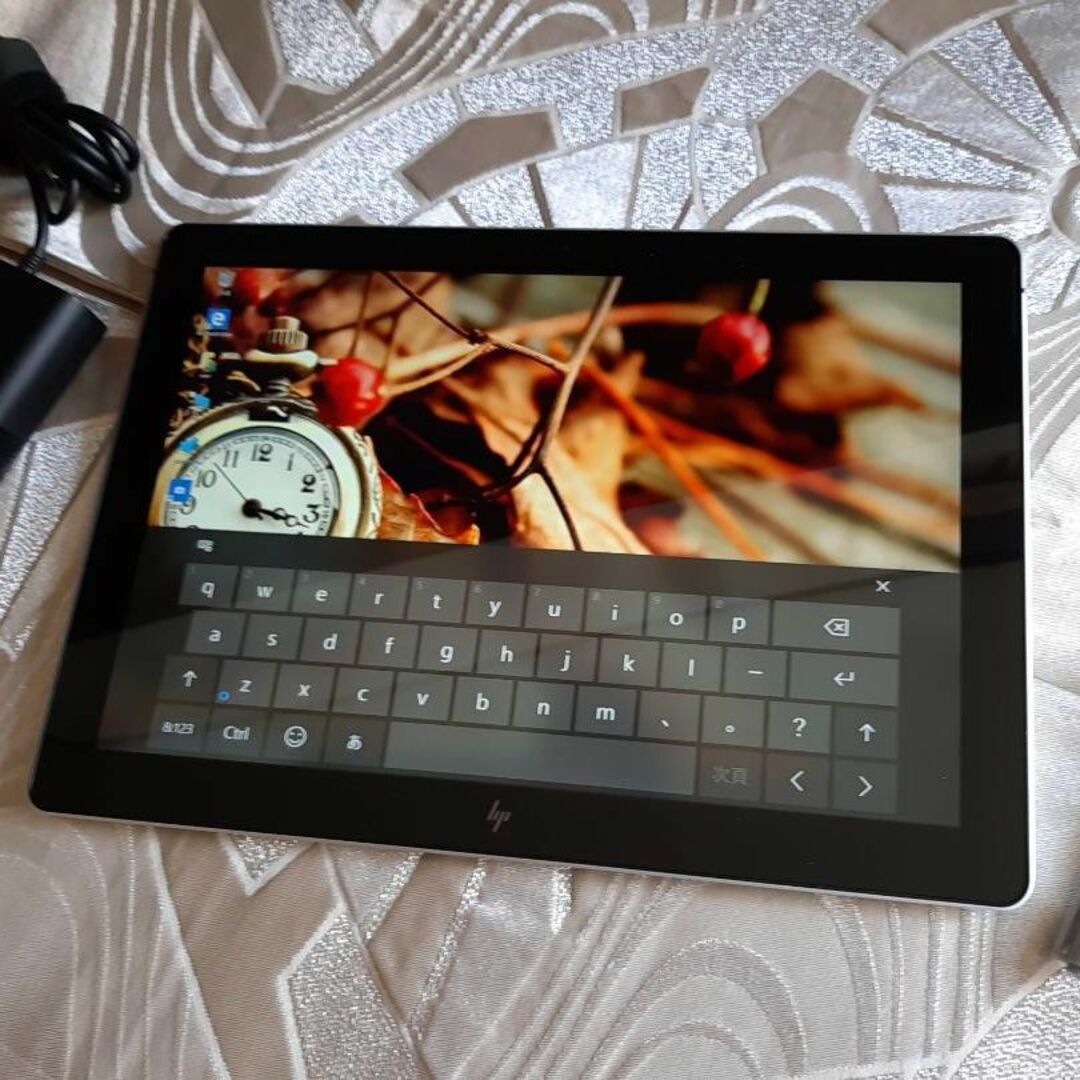 エッセンシャルコンフォート Elite 1012G2 7200U LTE 256G 8G