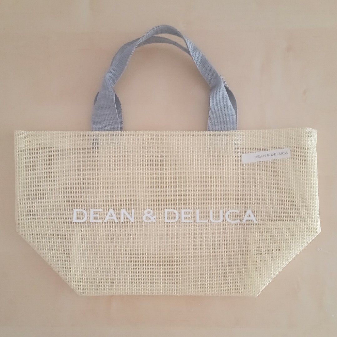 DEAN & DELUCA(ディーンアンドデルーカ)の新品未使用 DEAN&DELUCA メッシュトート レディースのバッグ(トートバッグ)の商品写真