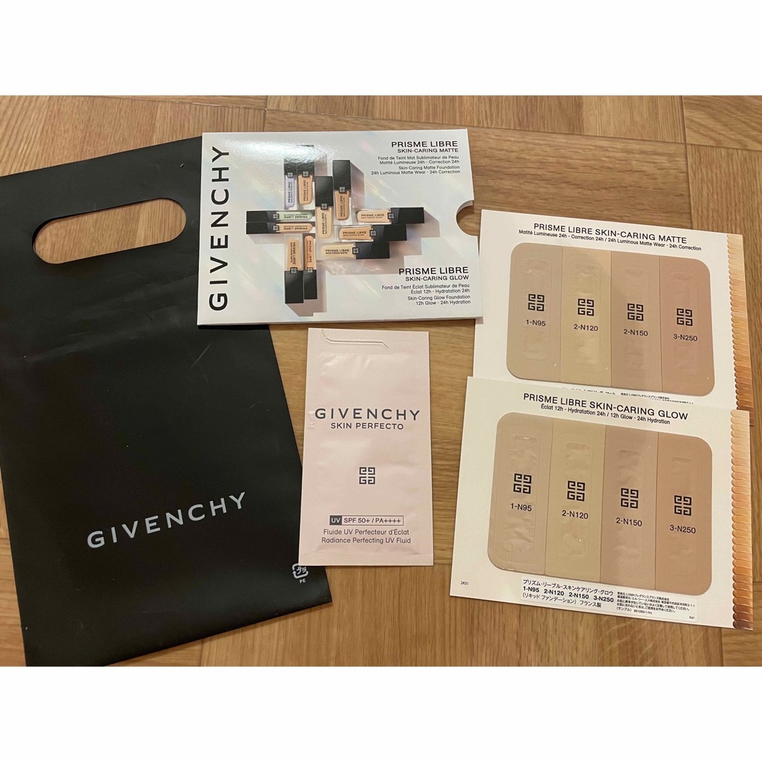 GIVENCHY(ジバンシィ)のGIVENCHY ジバンシー ファンデーションサンプル、日焼け止め乳液 コスメ/美容のキット/セット(サンプル/トライアルキット)の商品写真