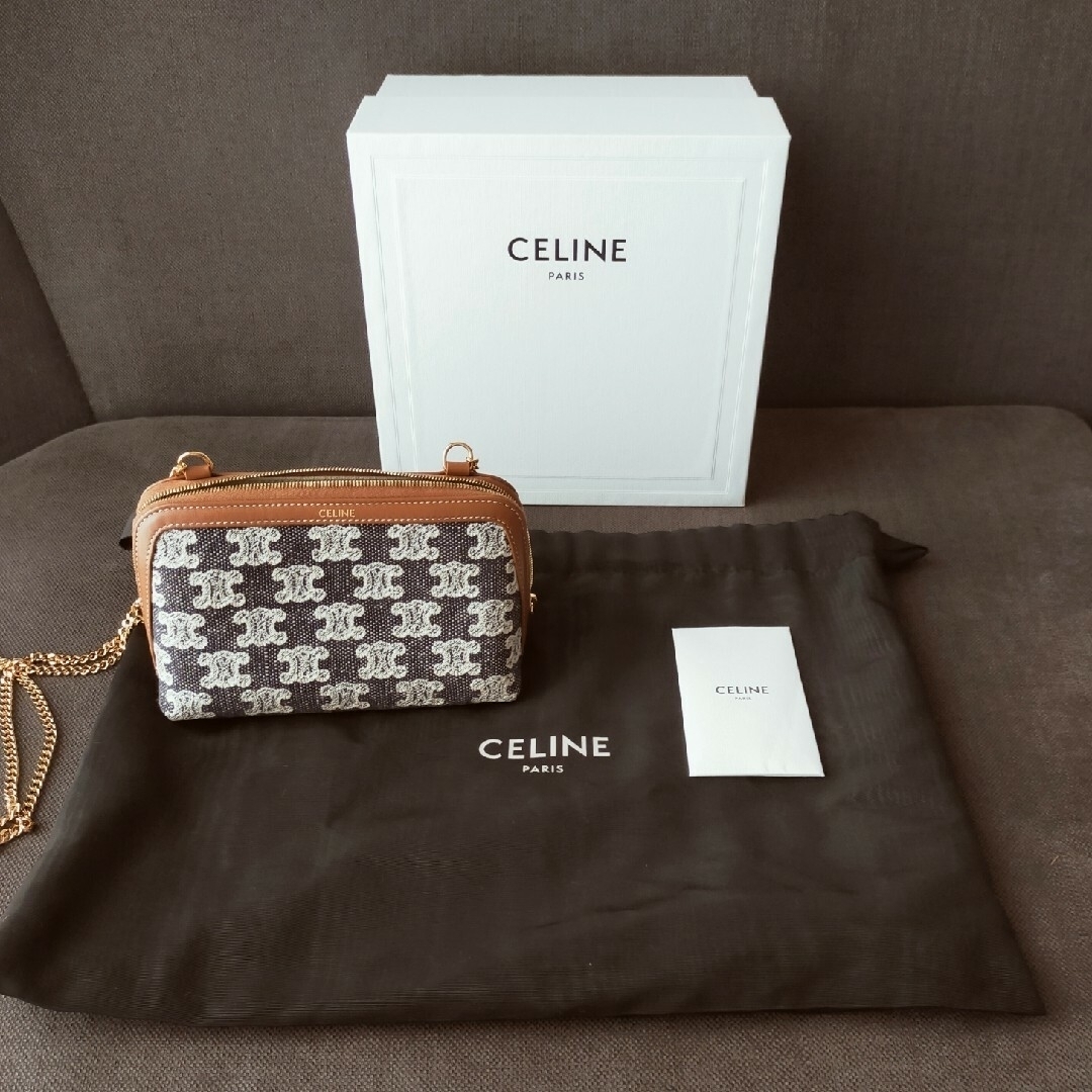 celine(セリーヌ)のCELINE チェーン　クラッチ　ショルダー レディースのバッグ(ショルダーバッグ)の商品写真