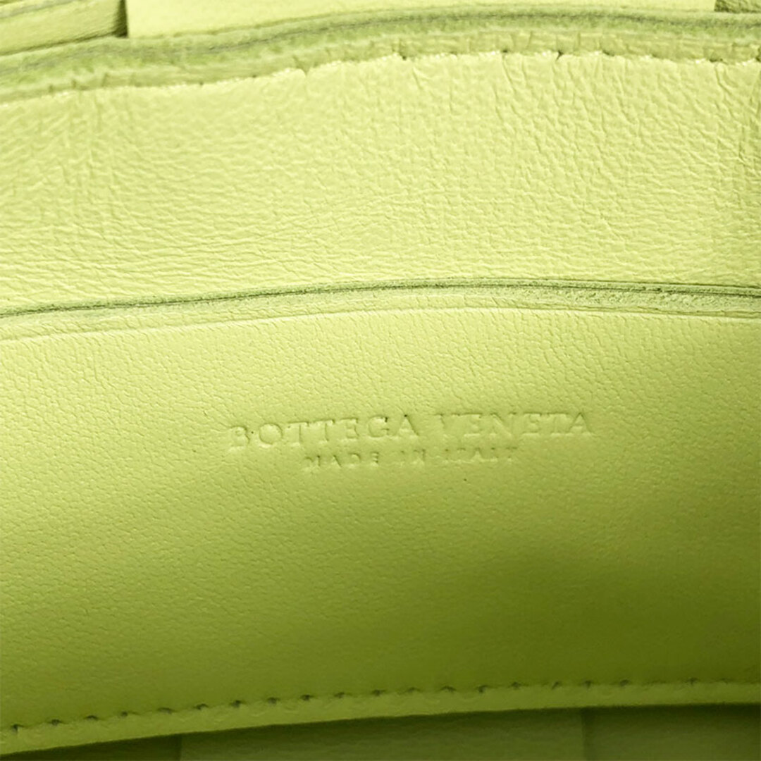 Bottega Veneta(ボッテガヴェネタ)のボッテガ・ヴェネタ BOTTEGA VENETA キャンディ カセット 666688 ペールグリーン レザー レディース ショルダーバッグ レディースのバッグ(ショルダーバッグ)の商品写真