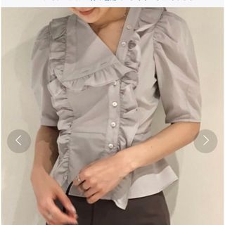 スナイデル(SNIDEL)のスナイデル　Sustainableフリルカラーブラウス(シャツ/ブラウス(半袖/袖なし))