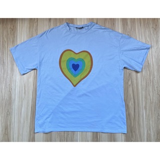 [A26] ’70sのLove&peaceを彷彿させる5色レインボーTシャツ(Tシャツ/カットソー(半袖/袖なし))