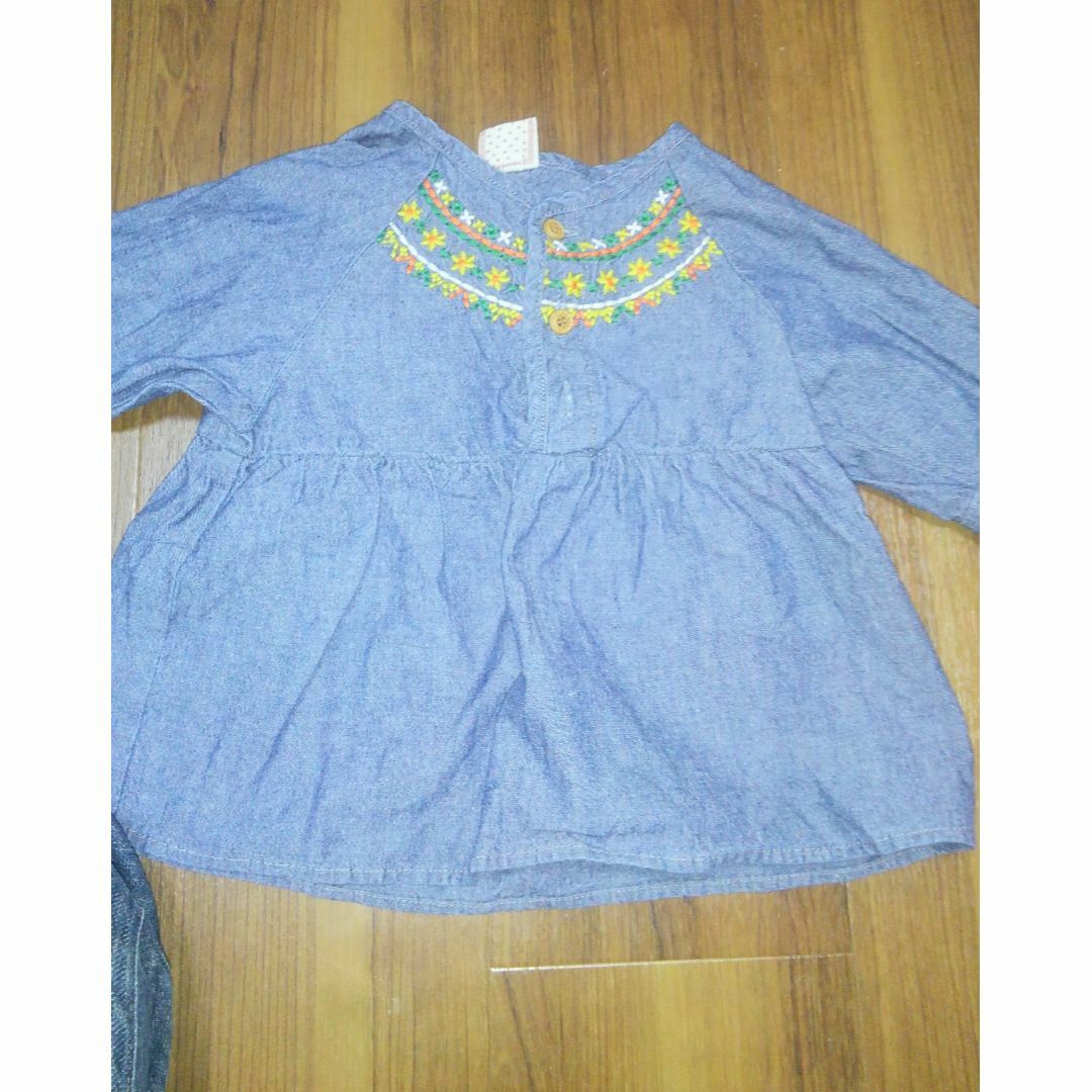 GAP(ギャップ)の女の子 90　まとめ売り キッズ/ベビー/マタニティのキッズ服女の子用(90cm~)(Tシャツ/カットソー)の商品写真