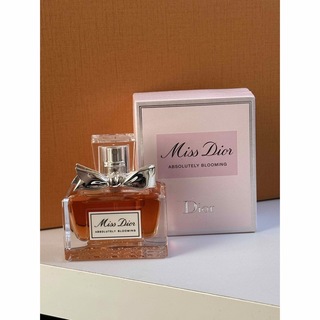 クリスチャンディオール(Christian Dior)のディオール　香水　30ml(香水(女性用))