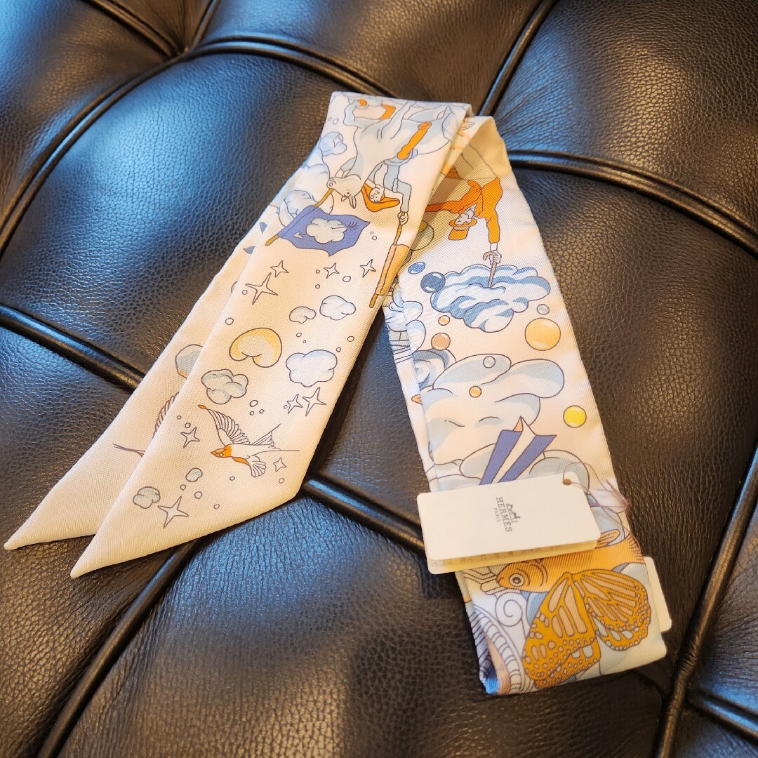 Hermes - HERMES エルメス ツイリー 私の雲 スカーフ クリーム系 新品