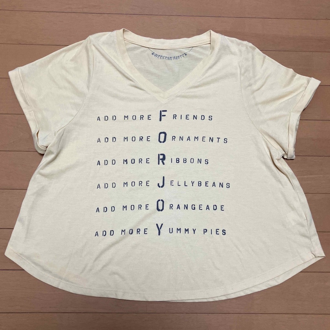 GU(ジーユー)のＴシャツ　イエロー　Ｖネック　FORJOY レディースのトップス(Tシャツ(半袖/袖なし))の商品写真
