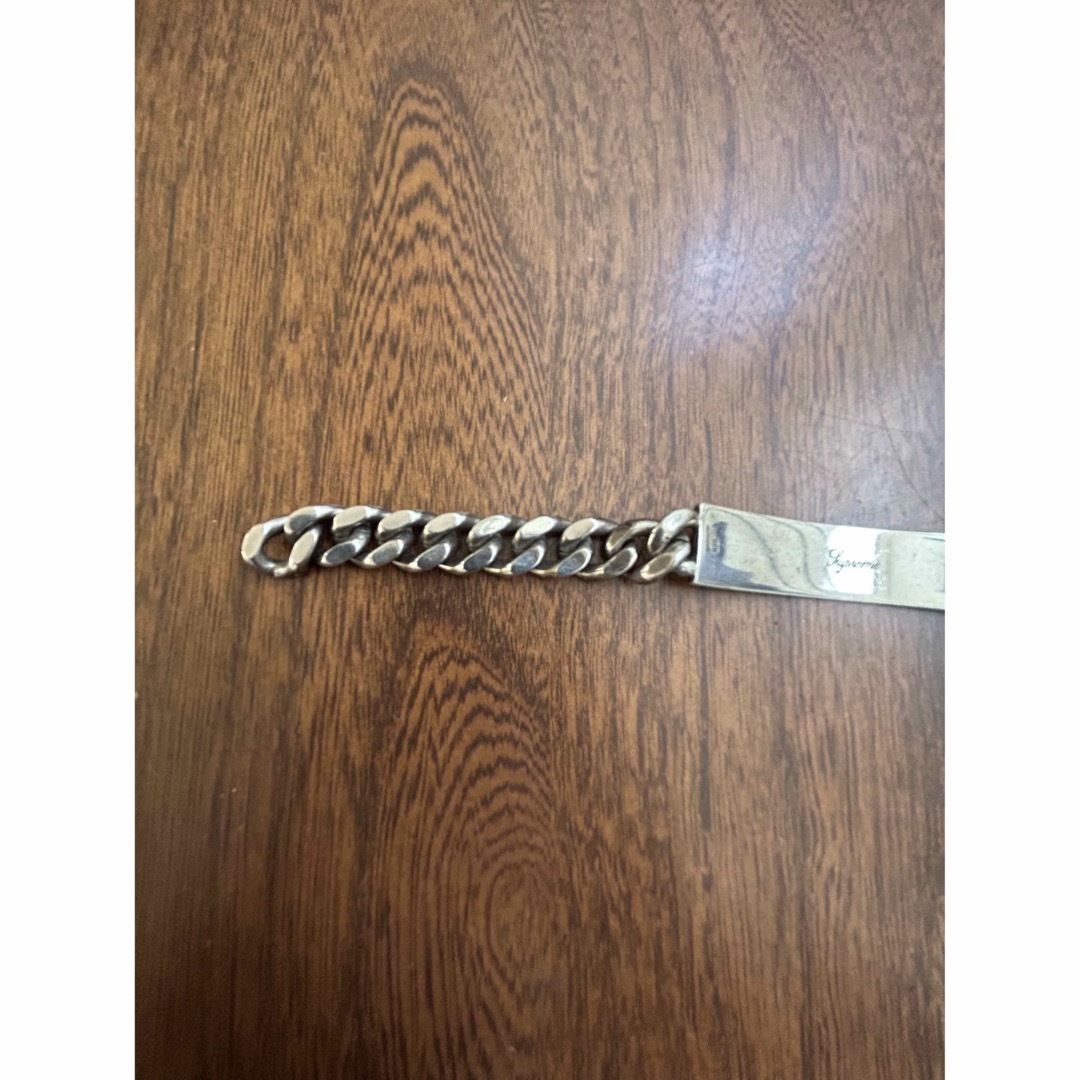 Supreme(シュプリーム)の16A/W Supreme Silver I.D. Bracelet メンズのアクセサリー(ブレスレット)の商品写真