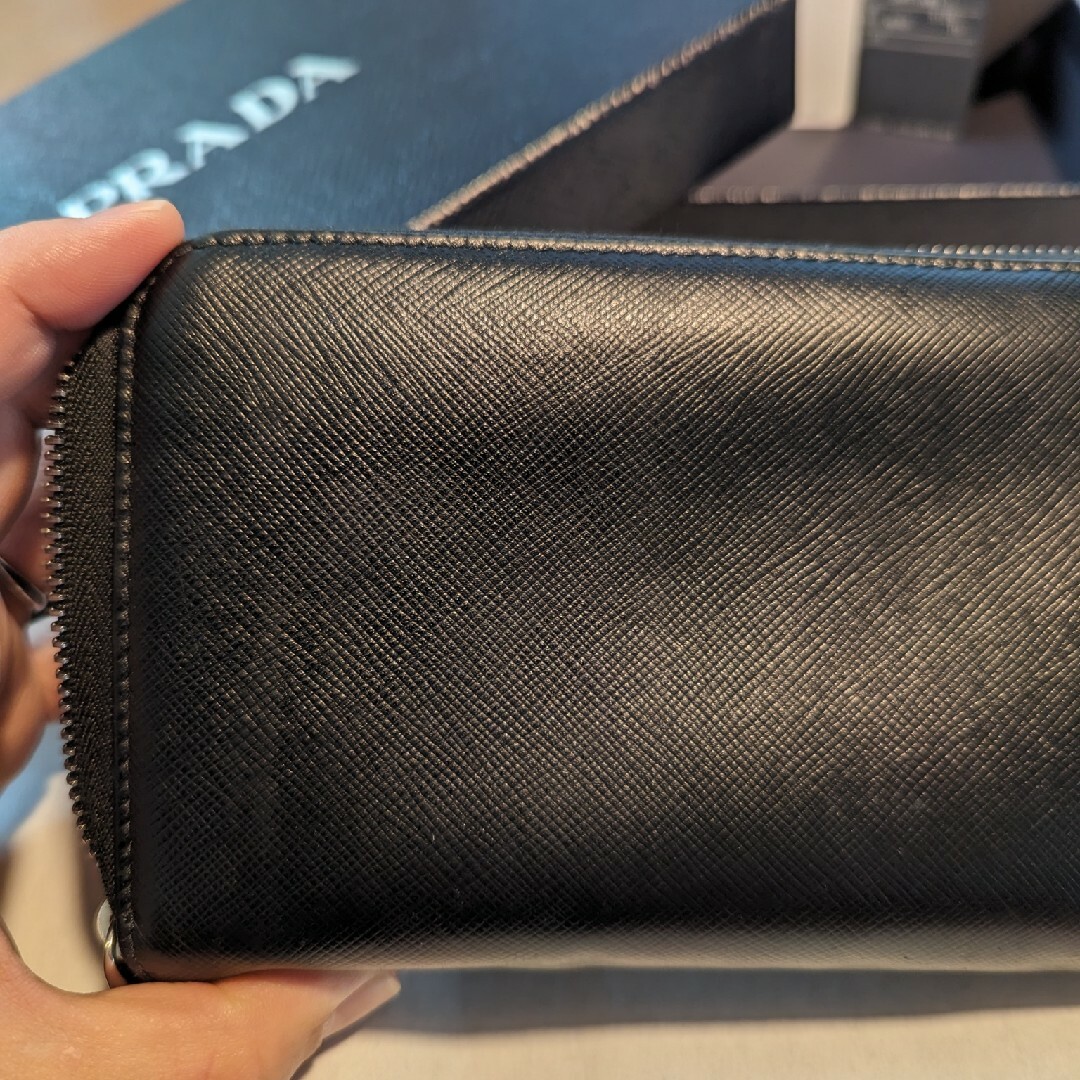 PRADA - プラダ 財布 PRADA プラダ 長財布 メンズ ラウンドファスナー