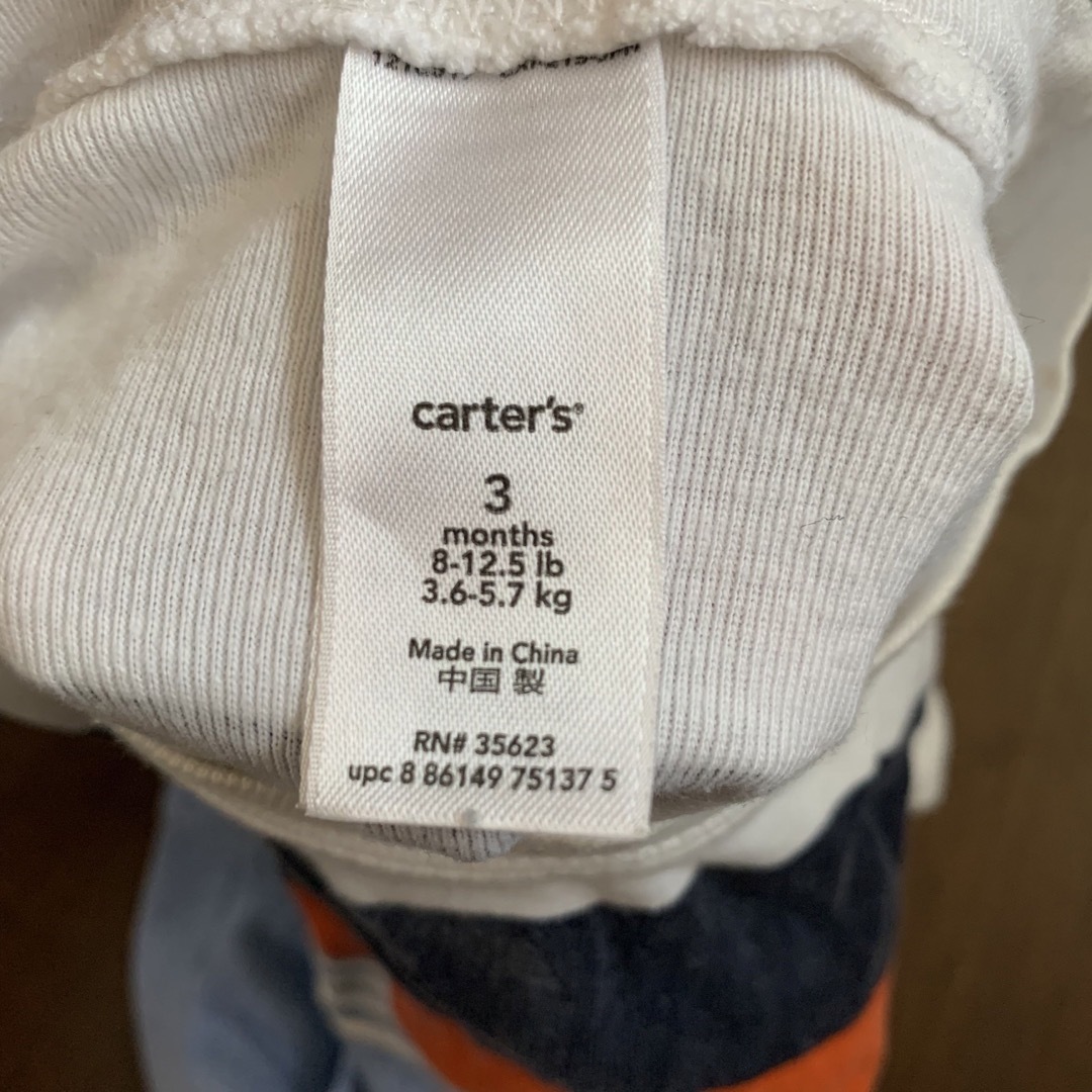 70cm 半袖 2星 おしゃれ 男の子 可愛い Carter's キッズ/ベビー/マタニティのベビー服(~85cm)(Ｔシャツ)の商品写真