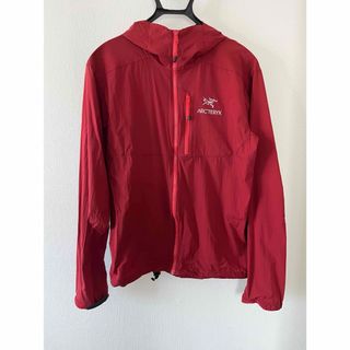 アークテリクス(ARC'TERYX)の【美品】ARC'TERYX アークテリクス マウンテンパーカー レッド(マウンテンパーカー)