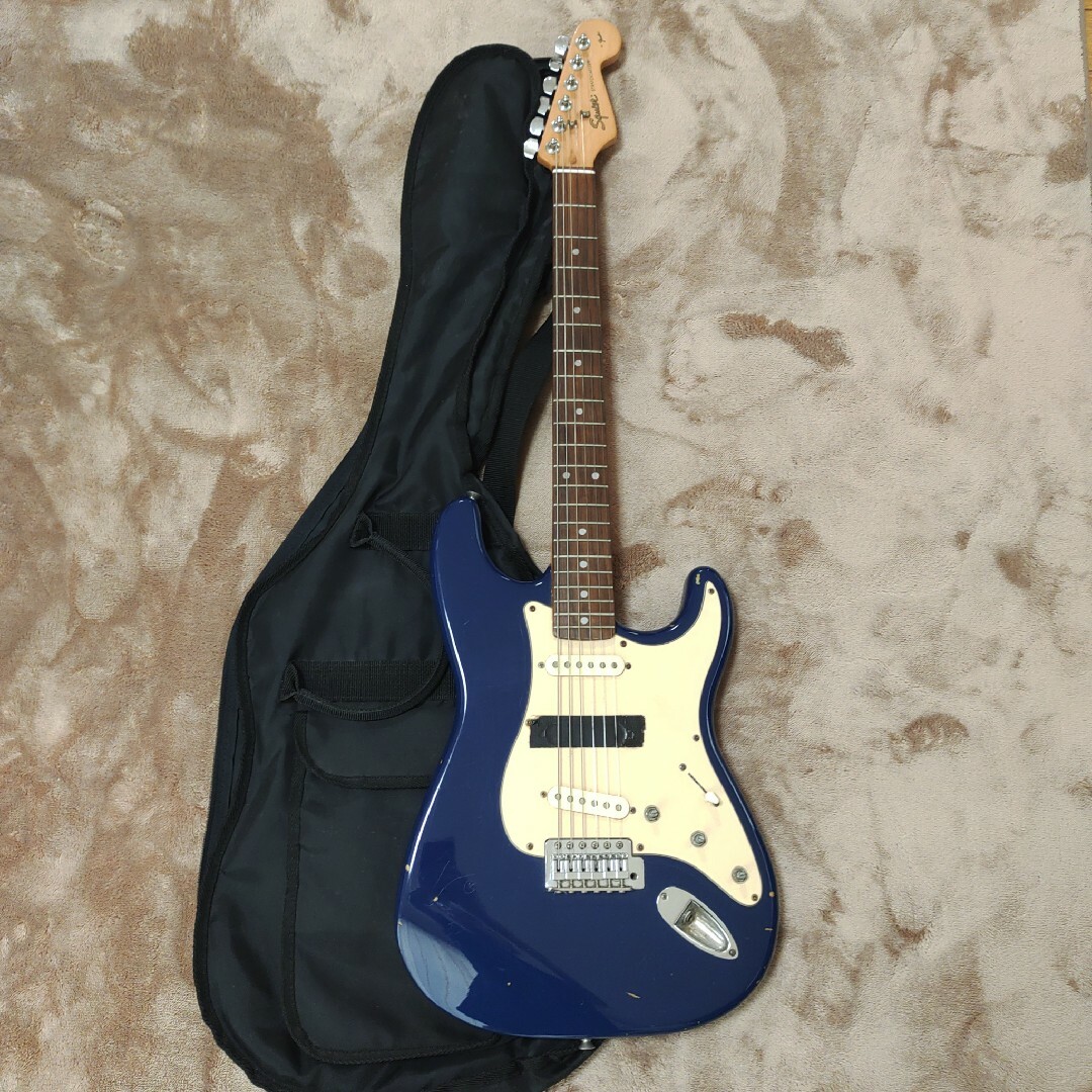 ギターFender　フェンダー　エレキギター　Squier Stratocaster