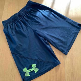 アンダーアーマー(UNDER ARMOUR)のアンダーアーマー◆size160◆黒ブラック★ハーフパンツ(パンツ/スパッツ)