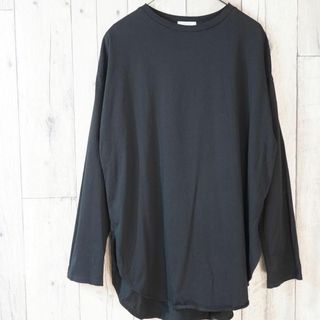 ローリーズファーム(LOWRYS FARM)のLOWRYS FARM ＵＳＡラウンドヘムＬＳ　長袖カットソー 黒F(Tシャツ(長袖/七分))