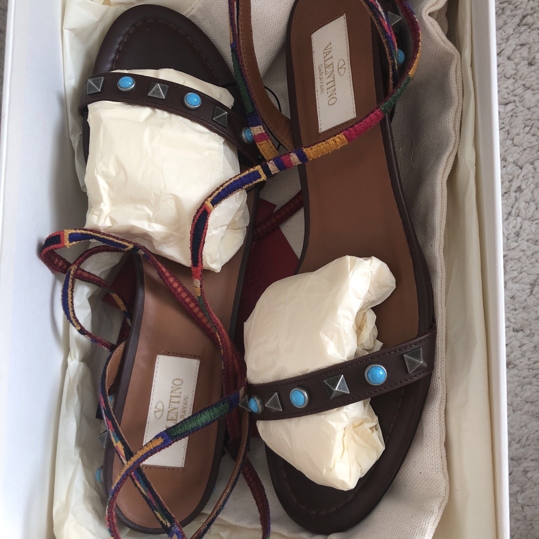valentino garavani - 新品未使用 バレンティノ Rockstud valentino garavani - 新品未使用 バレンティノ Rockstud