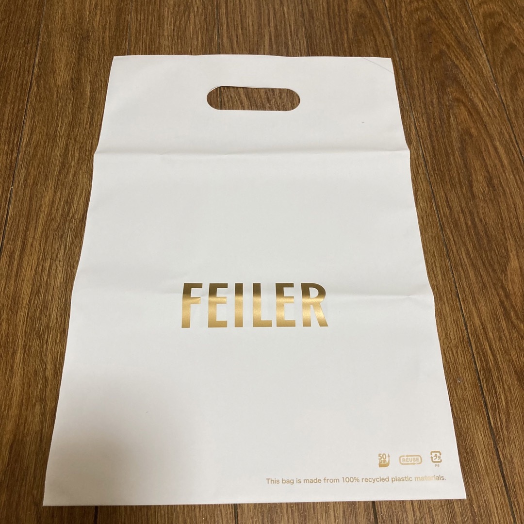 FEILER(フェイラー)のフェイラー　ディズニーコレクション　ドナルド レディースのファッション小物(ハンカチ)の商品写真