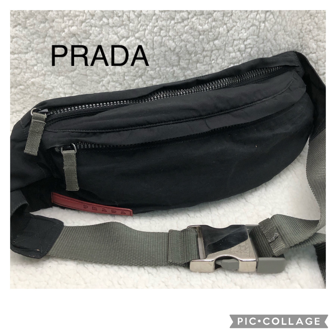 PRADA(プラダ)のプラダスポーツ　ウエストバッグ　ririジッパー採用　白タグ32 メンズのバッグ(ウエストポーチ)の商品写真