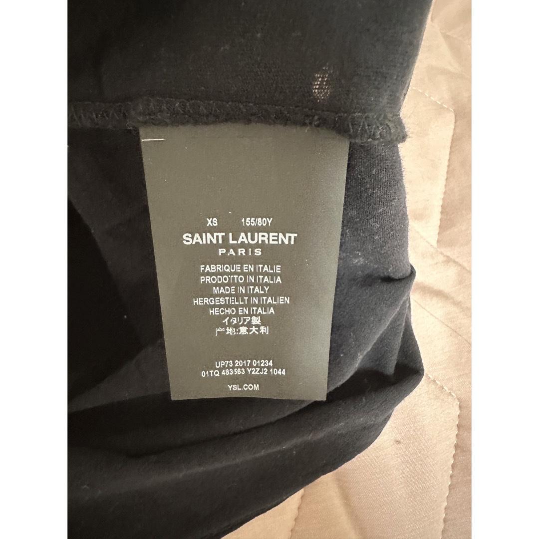 Saint Laurent(サンローラン)のsaint laurent T シャツ 黒　ロゴ　サンローラン メンズのトップス(Tシャツ/カットソー(半袖/袖なし))の商品写真