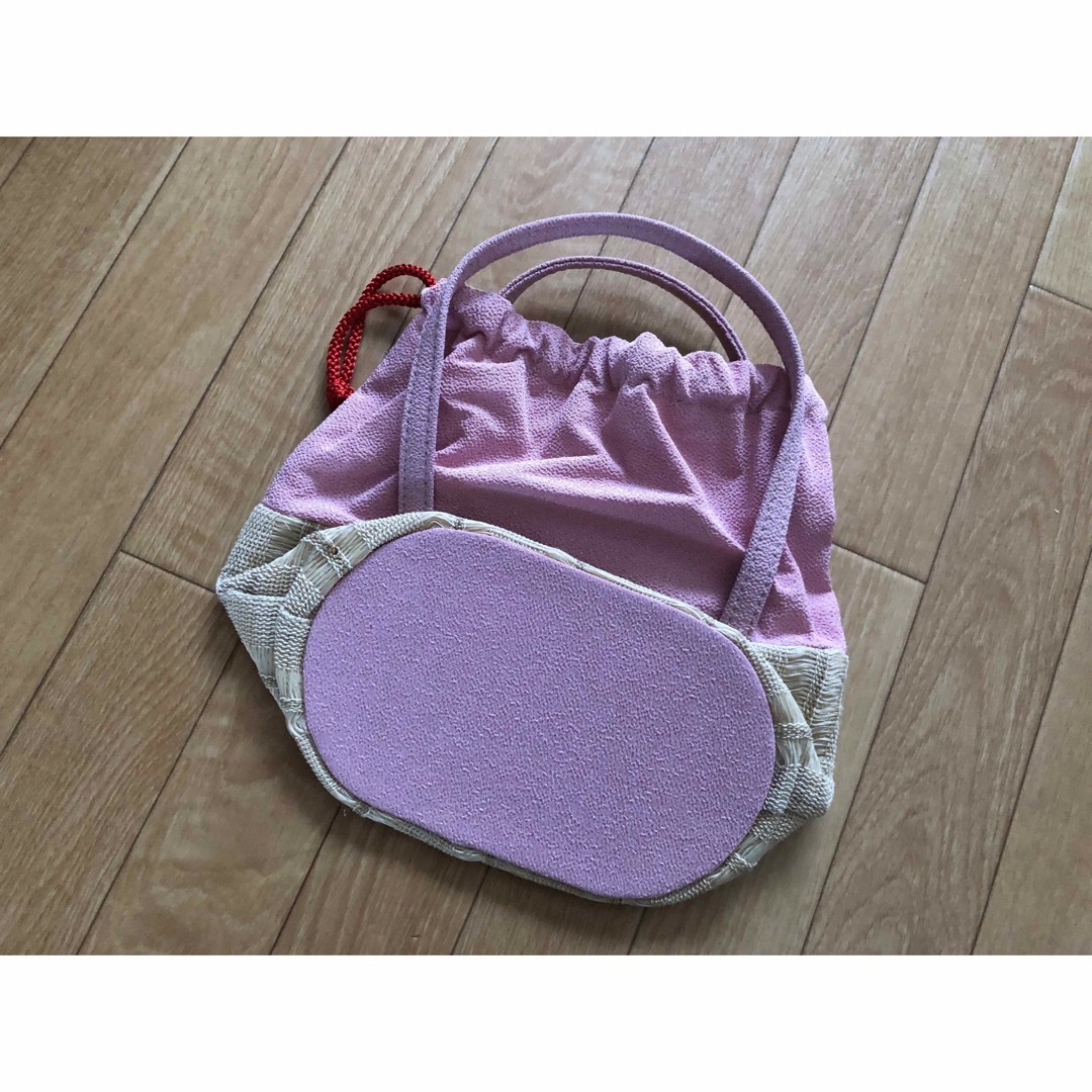 ☆未使用品☆浴衣4点 セット(浴衣/浴衣帯/下駄/巾着付きカゴバック