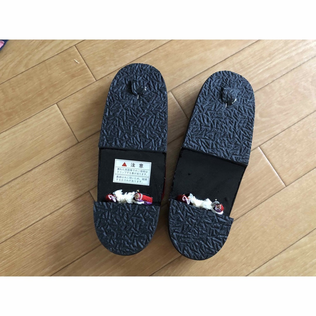 ☆未使用品☆浴衣4点 セット(浴衣/浴衣帯/下駄/巾着付きカゴバック