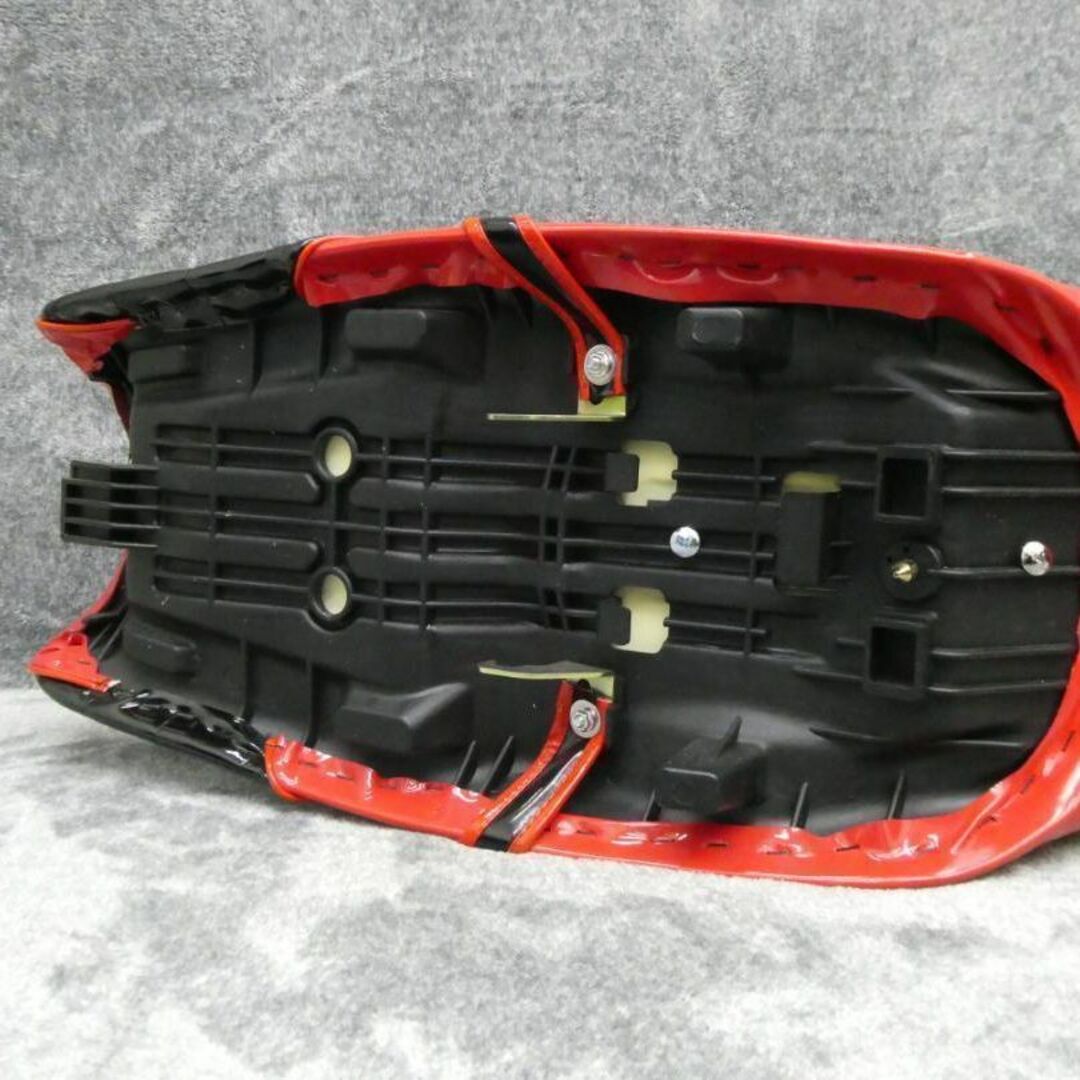 サイト無料 XJR400 前期 白赤ツートン 60cm 三段シート