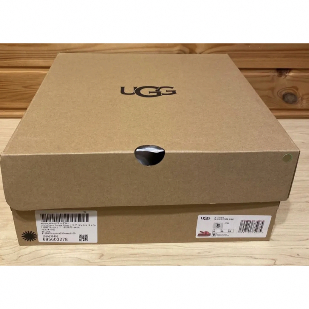 UGG(アグ)の#UGGディスコストライプスライドサンダル レディースの靴/シューズ(サンダル)の商品写真