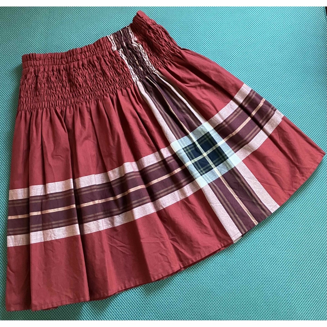 Yorkland(ヨークランド)の【美品】Yorkland　チェック柄　ウエストシャーリングスカート（日本製） レディースのスカート(ひざ丈スカート)の商品写真