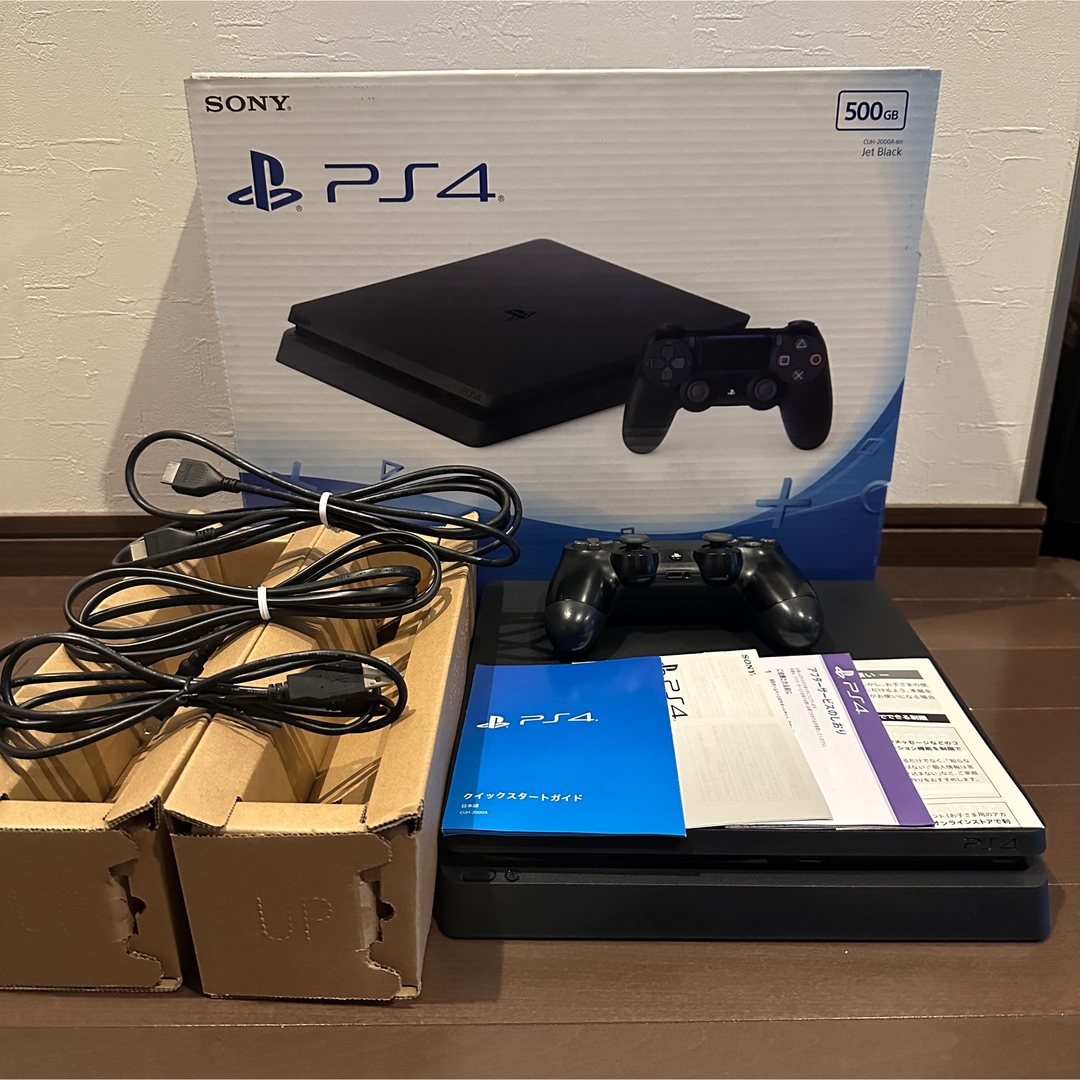 PS4 本体　CUH-2000A ①  500GB