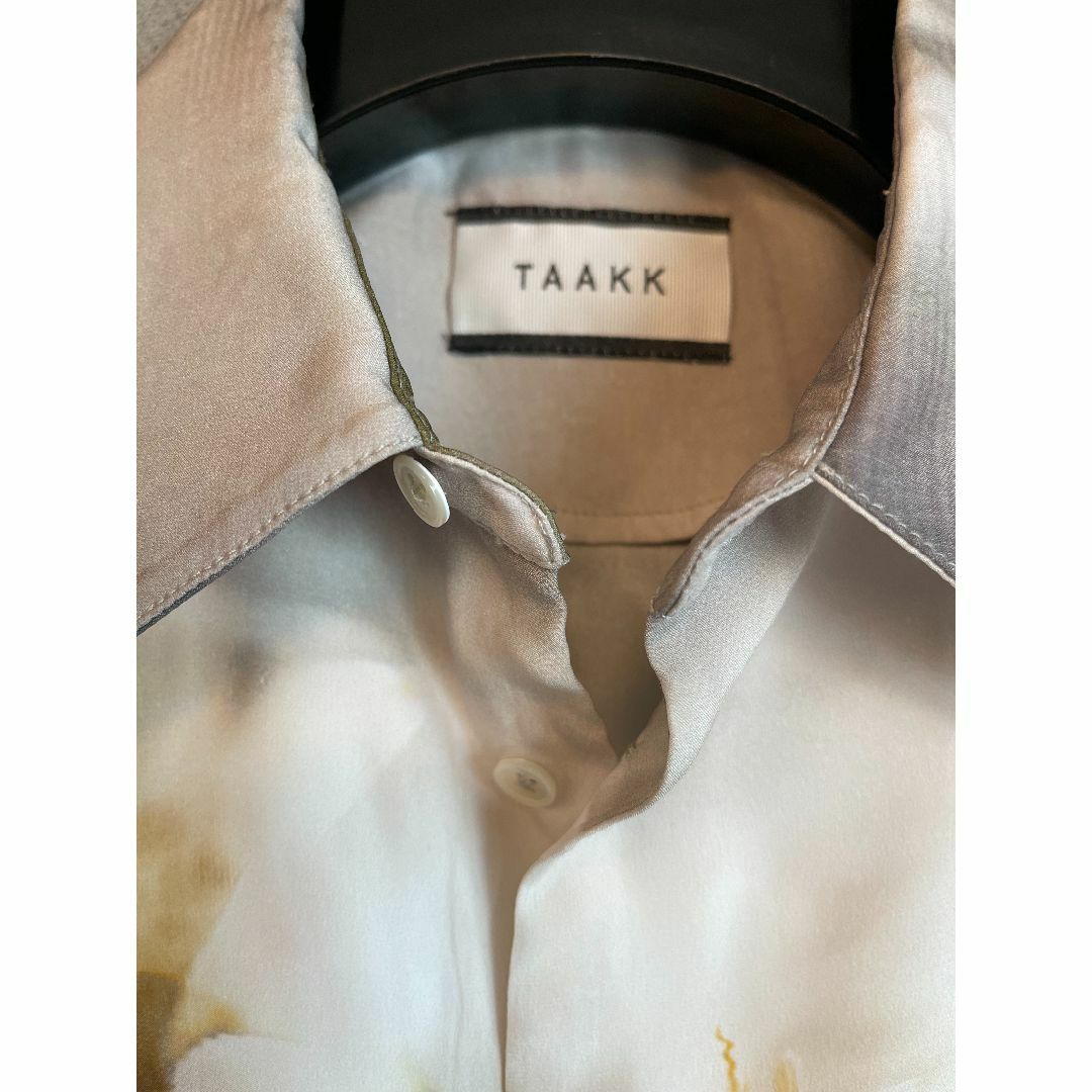 TAAKK　2021SS　LOOK11　シルクシャツ メンズのトップス(シャツ)の商品写真
