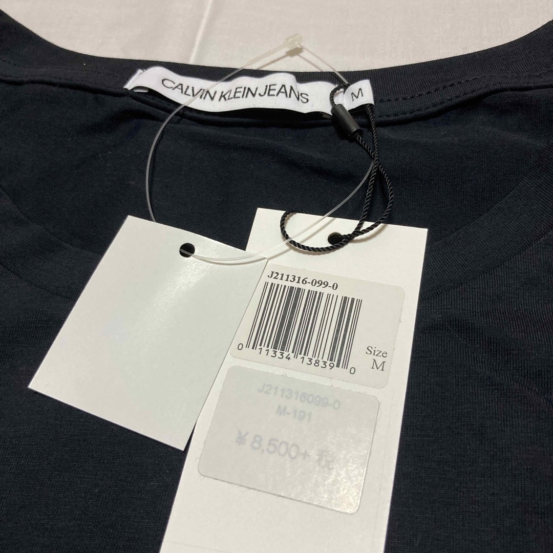 Calvin Klein(カルバンクライン)の【定価9350円・新品】カルバンクラインジーンズ  Tシャツ レディースのトップス(Tシャツ(半袖/袖なし))の商品写真